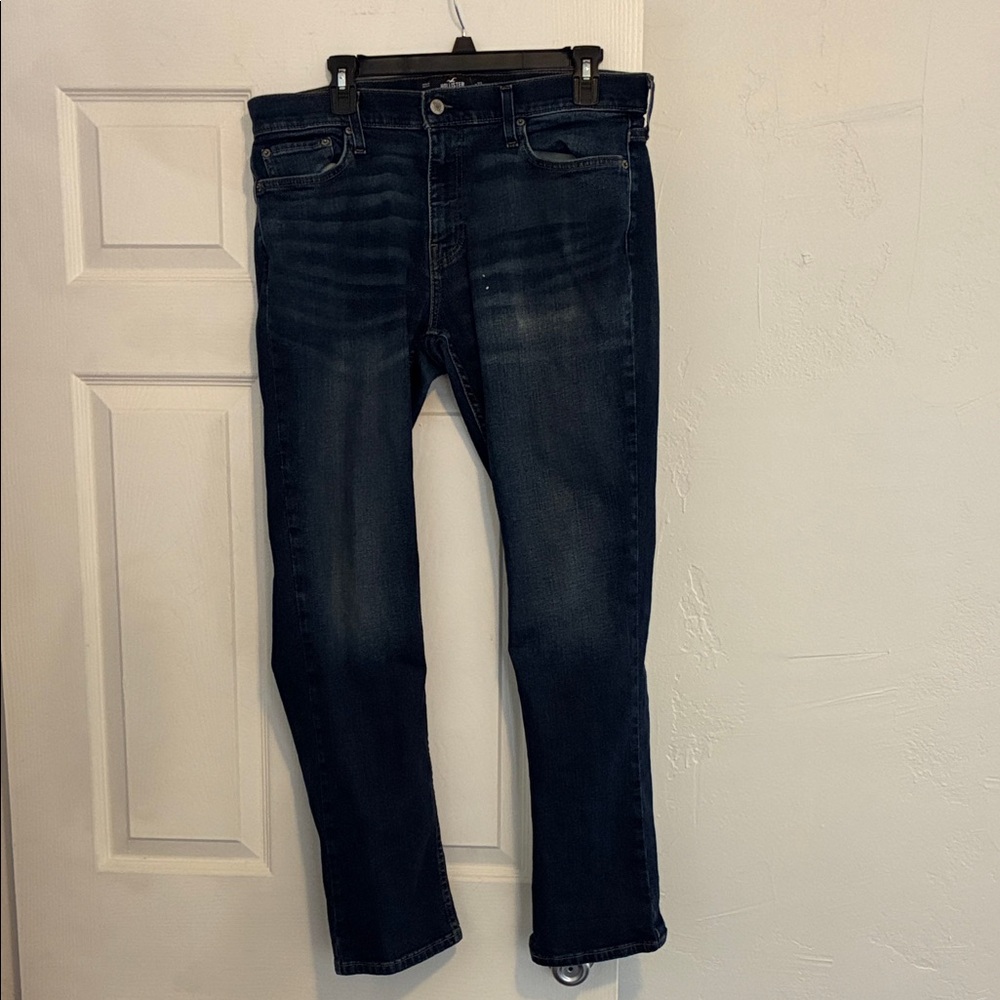 Men's Dark Blue Jeans
